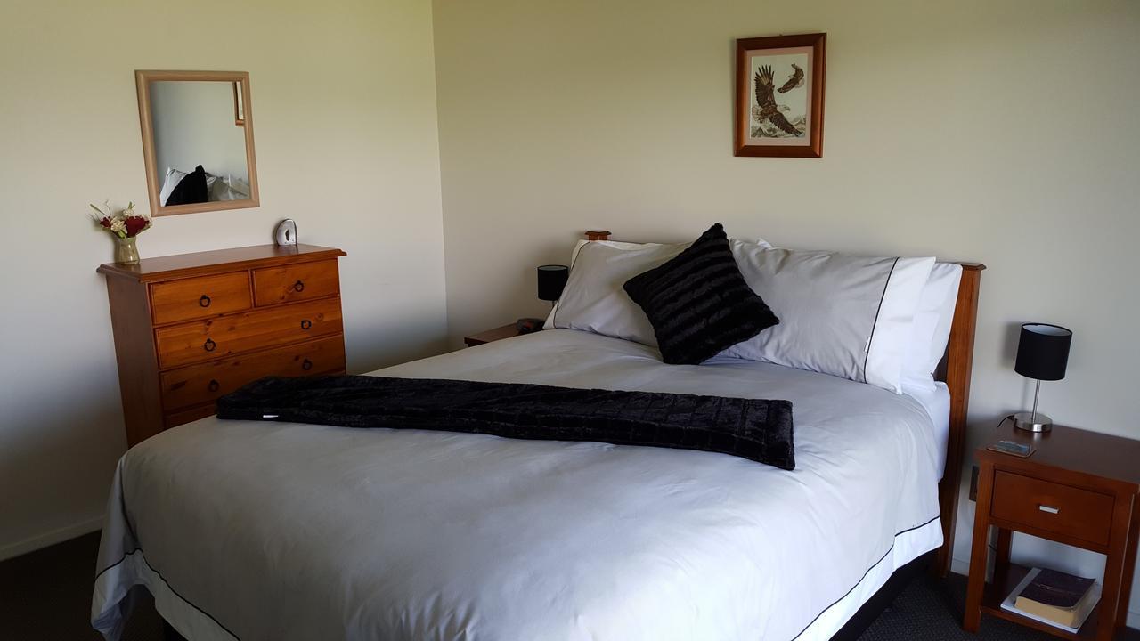 Athenree Waterside Accommodation Екстериор снимка